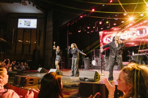 On The Main Stage with En Vogue (Red SeaPass)