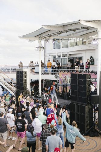 TNC26-D3-Maxi-Priest-30