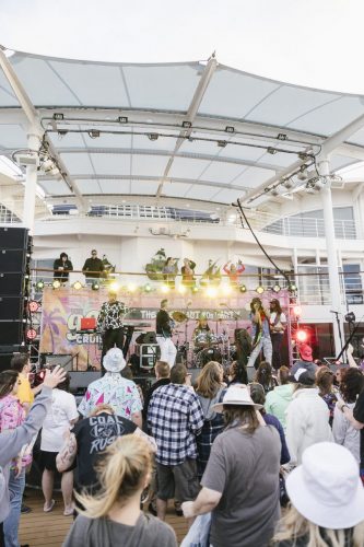 TNC26-D3-Maxi-Priest-77