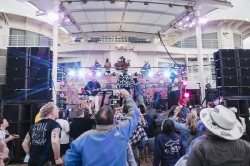 TNC26-D3-Maxi-Priest-93