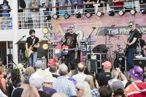 TNC26-D3-Unplugged-Gin-50