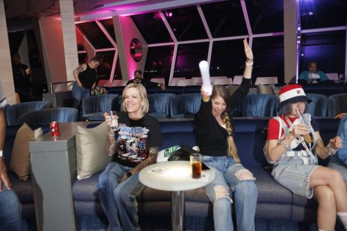 TNC26-D4-Conch-Party-60