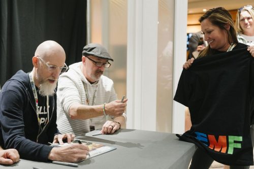 TNC26-D5-Autograph-EMF-1