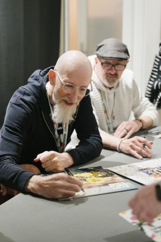 TNC26-D5-Autograph-EMF-20