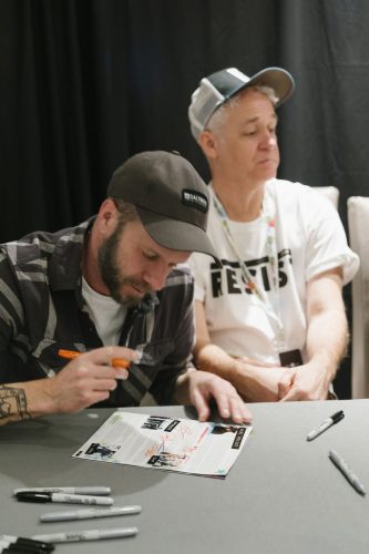 TNC26-D5-Autograph-EMF-4