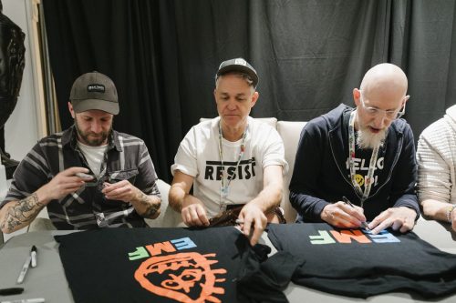 TNC26-D5-Autograph-EMF-9