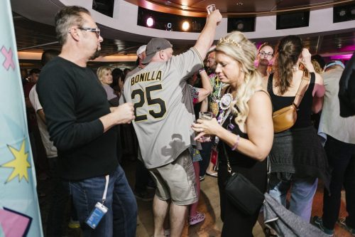 TNC26-D5-Closing-Time-26