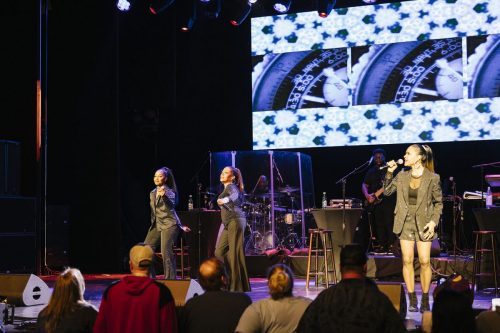 TNC26-D5-En-Vogue-40