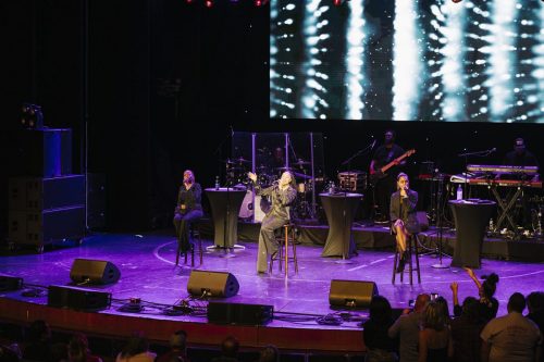 TNC26-D5-En-Vogue-49