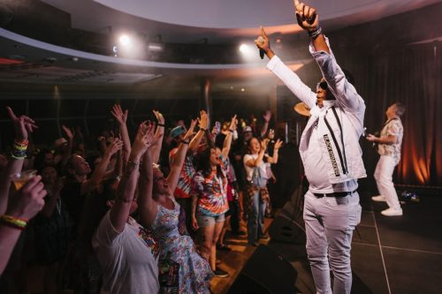 TNC26D1-MaxiPriest-143