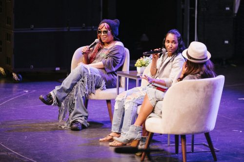 TNC26D2-BehindTLC-47