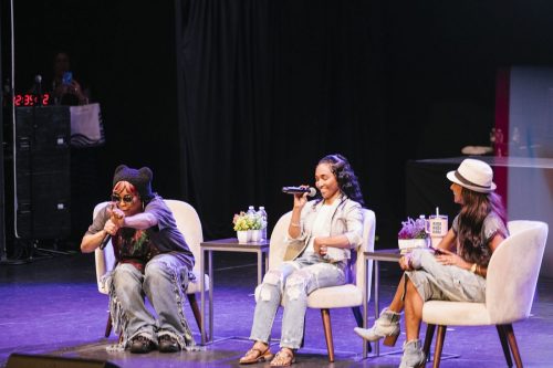 TNC26D2-BehindTLC-77