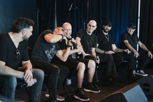 Behind The Music-Interview with Fuel Hosted by Matt Pinfield