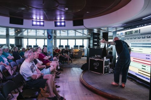 TNC26D2-The-Session-22