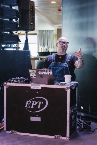 TNC26D2-The-Session-27